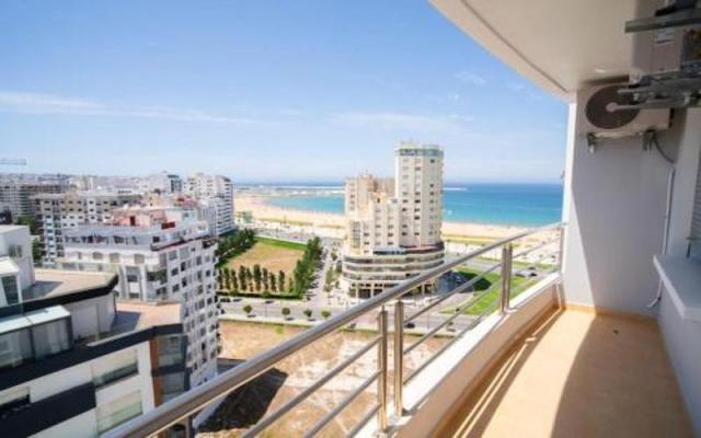 Modern & homey 2-bed apartment in Playa Tanger